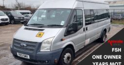 Ford Transit 17 Seater Minibus